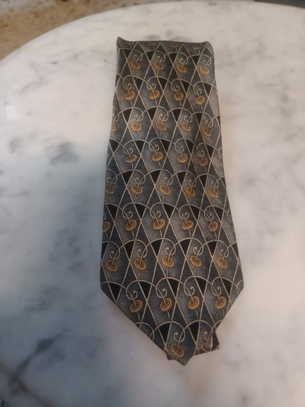 Knot Shop Men's 100% Silk Tie About 60" x 4"